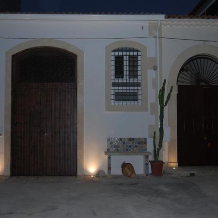 Villa La Carretteria, Ospitalita Siciliana Avola Exterior foto
